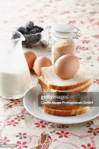 ingredents for french toast - pain de mie stock pictures, royalty-free photos & images