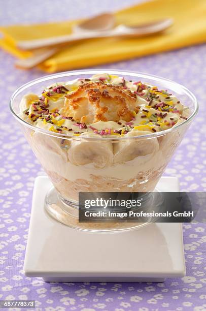 banana and passion fruit tiramisu - tiramisu stock pictures, royalty-free photos & images