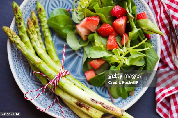 grilled asparagus with strawberries - asparagus stock pictures, royalty-free photos & images