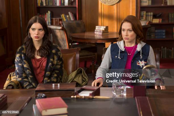 Kimmy Goes to College!" Episode 304 -- Pictured: Dylan Gelula as Xanthippe Lannister Voorhees, Ellie Kemper as Kimmy Schmidt --