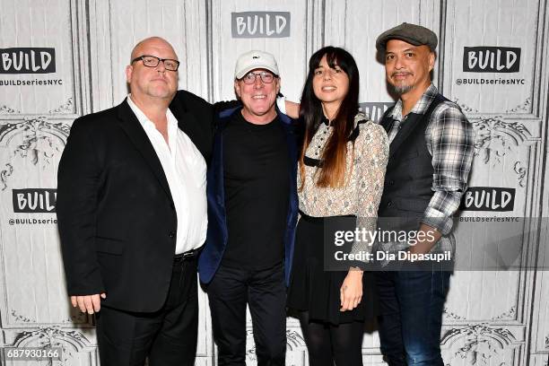 Black Francis, David Lovering, Paz Lenchantin, and Joey Santiago of the Pixies visit the Build Series to discuss their new album "Head Carrier" at...