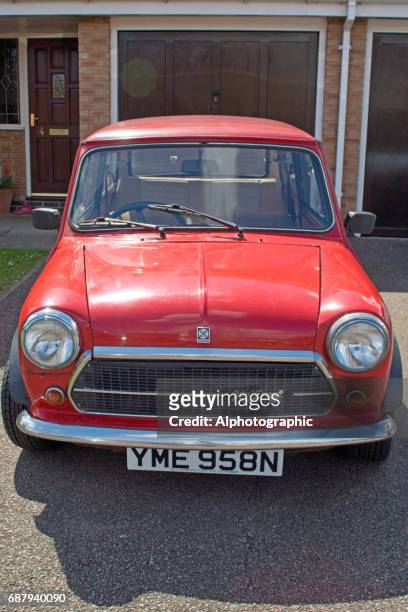 innocenti mini cooper 1300 export - classic car point of view stock pictures, royalty-free photos & images