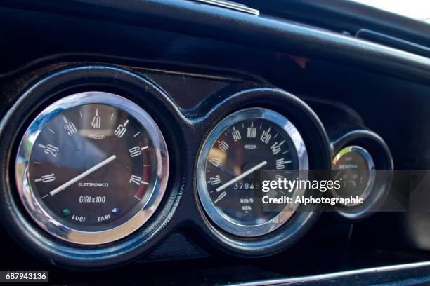 innocenti mini cooper 1300 export - classic car point of view stock pictures, royalty-free photos & images