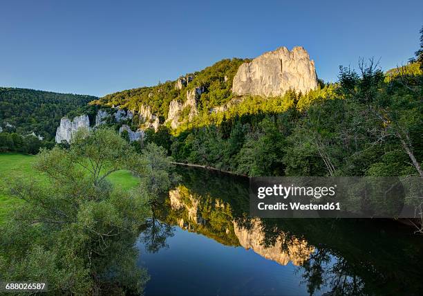 germany, baden-wuerttemberg, rabenfelsen at danube river near thiergarten - beautiful blue danube stock pictures, royalty-free photos & images