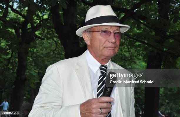 Louie Austen performs during the 'Die Allee zum Genuss' restaurant opening party on May 24, 2017 in Vienna, Austria.