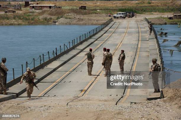 Iraq Bridge Target Isis Bridge Photos and Premium High Res Pictures - Getty Images