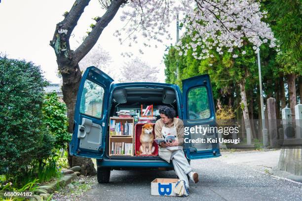 a moving bookstore - book shop exterior stock pictures, royalty-free photos & images
