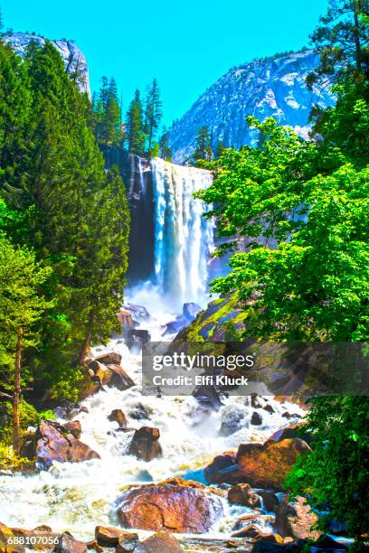 dreamy images of vernal falls - バーナル滝 ストックフォトと画像