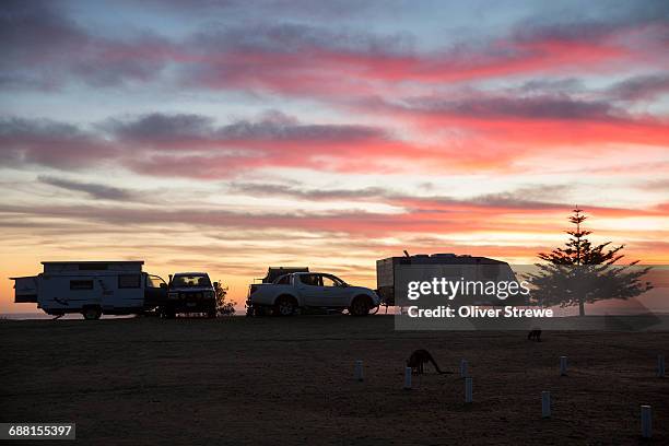 beachcomber holiday park - camping australia stock-fotos und bilder