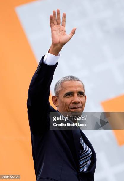 Former President of the United States of America Barack Obama arrives for a discussion on democracy at Church Congress on May 25, 2017 in Berlin,...