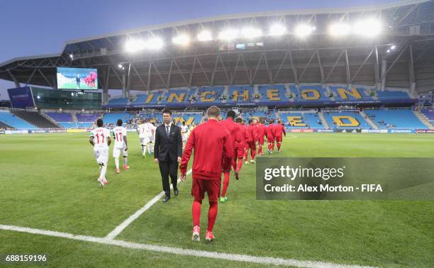 Senegal and USA players walk out prior to the FIFA U-20 World Cup Korea Republic 2017 group F match between Senegal and USA at Incheon Munhak Stadium...