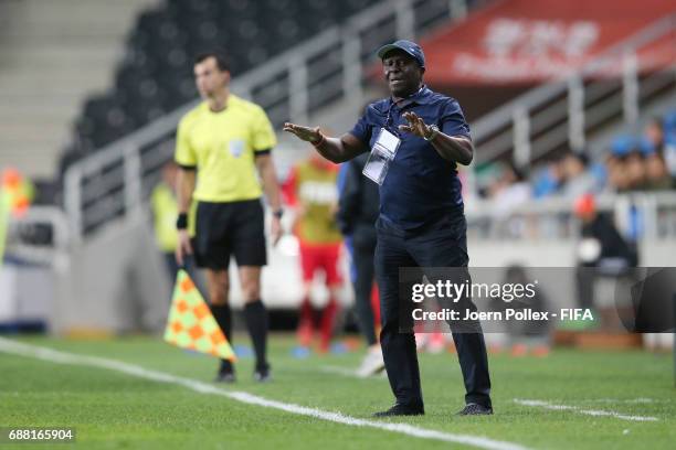 Head coach Joseph Koto of Senegal during the FIFA U-20 World Cup Korea Republic 2017 group F match between Senegal and USA at Incheon Munhak Stadium...
