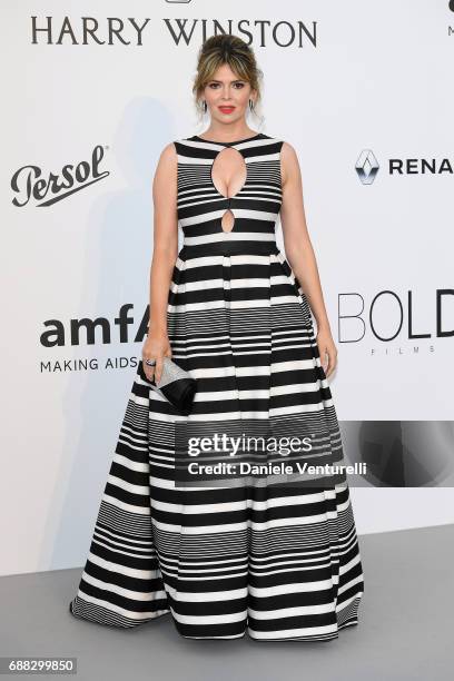 Carly Steel arrives at the amfAR Gala Cannes 2017 at Hotel du Cap-Eden-Roc on May 25, 2017 in Cap d'Antibes, France.