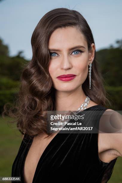 Bianca Balti attends the amfAR Gala Cannes 2017 at Hotel du Cap-Eden-Roc on May 25, 2017 in Cap d'Antibes, France.