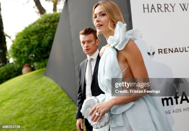 Petra Nemcova arrives at the amfAR Gala Cannes 2017 at Hotel du Cap-Eden-Roc on May 25, 2017 in Cap d'Antibes, France.