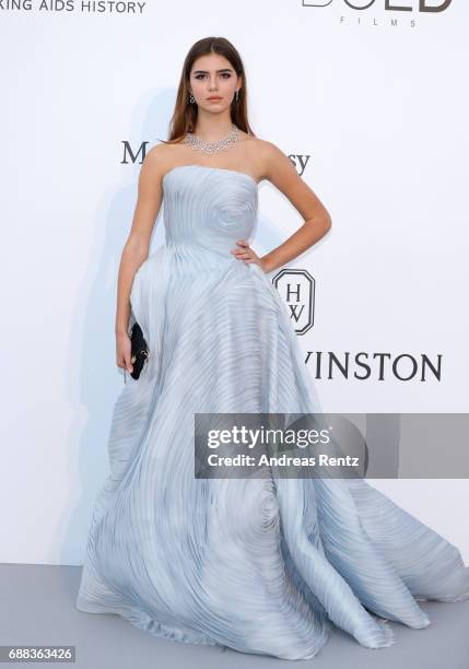 Helena Gatsby arrives at the amfAR Gala Cannes 2017 at Hotel du Cap-Eden-Roc on May 25, 2017 in Cap d'Antibes, France.