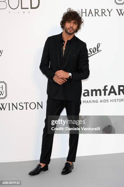 Marlon Teixeira arrives at the amfAR Gala Cannes 2017 at Hotel du Cap-Eden-Roc on May 25, 2017 in Cap d'Antibes, France.