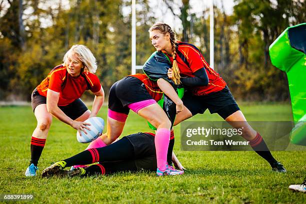 Melee Rugby Photos and Premium High Res Pictures - Getty Images