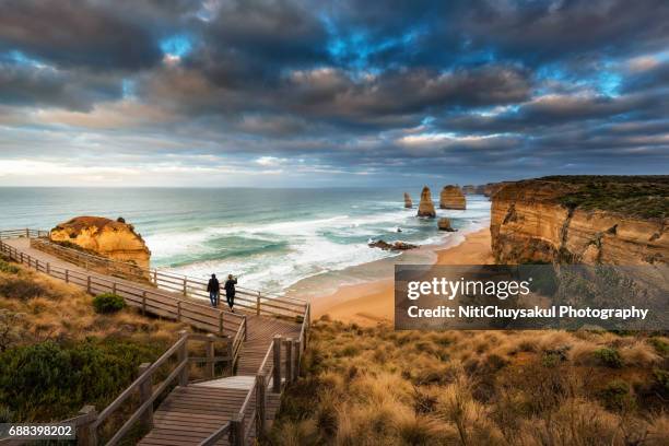 12 apostles - great ocean road - great ocean road stock pictures, royalty-free photos & images