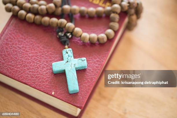 holy bible. - priest stock-fotos und bilder