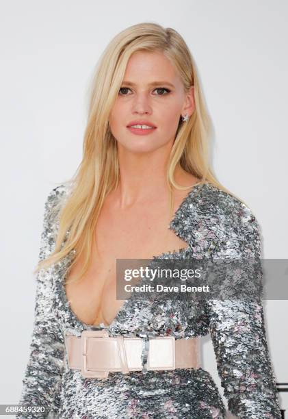 Lara Stone arrives at the amfAR Gala Cannes 2017 at Hotel du Cap-Eden-Roc on May 25, 2017 in Cap d'Antibes, France.