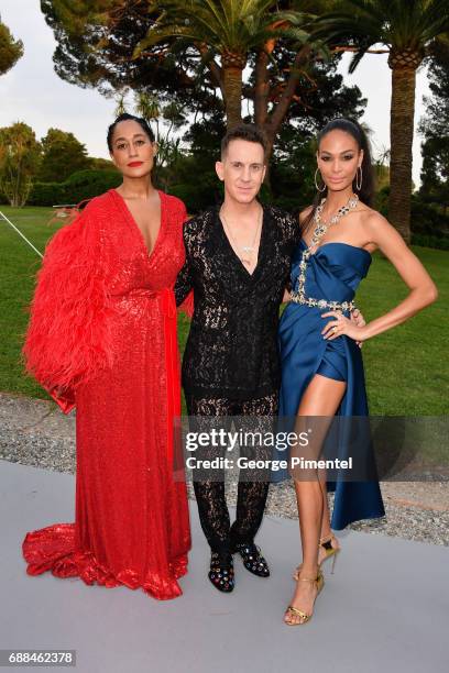 Tracee Ellis Ross,Jeremy Scott and Joan Smalls attend the amfAR Gala Cannes 2017 at Hotel du Cap-Eden-Roc on May 25, 2017 in Cap d'Antibes, France.