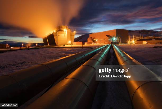 krafla geothermal power station in iceland - geothermische centrale stockfoto's en -beelden