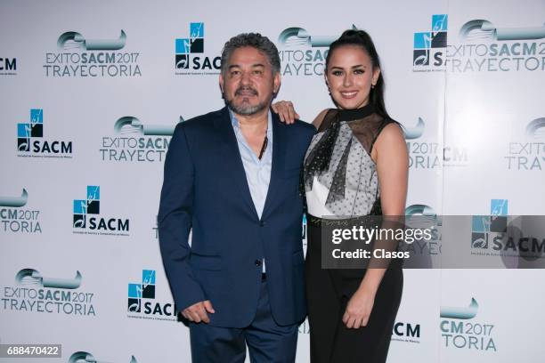 Mexican singers Fato and Domenika pose during the Trayectoria SACM 2017 Awards at Roberto Cantoral Auditoriun on May 24, 2017 in Mexico City, Mexico.