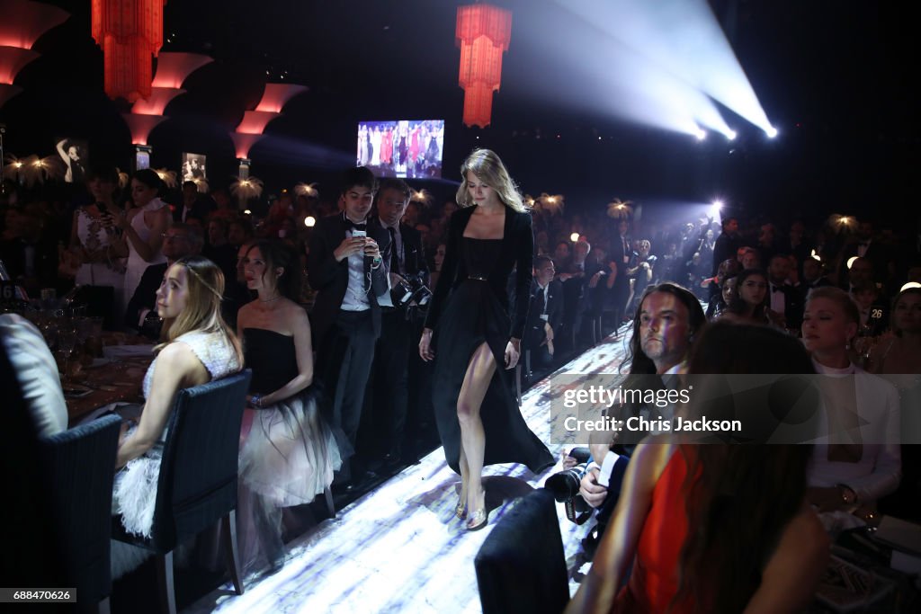 AmfAR Gala Cannes 2017 - Show