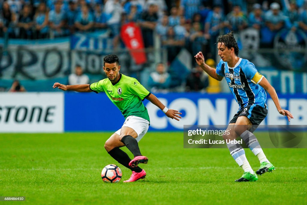 Gremio v Zamora - Copa Bridgestone Libertadores 2017