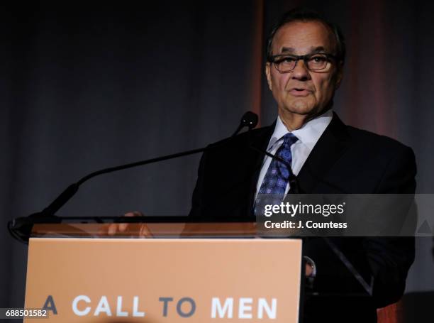 Joe Torre speaks during A Call To Men's 15th Anniversary Gala And Awards Dinner at The Lighthouse at Chelsea Piers on May 25, 2017 in New York City.