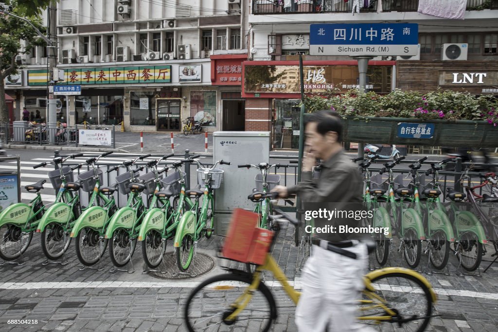 Use Of Ride-Sharing Services In Shanghai As Bicycle-Sharing Booms