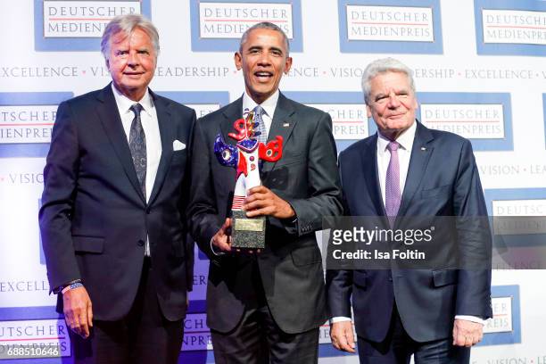 Karlheinz Koegel, former US president Barack Obama with his award and former German president Joachim Gauck during the German Media Award 2016 at...
