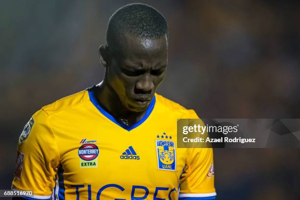 Luis Advincula of Tigres looks on during the Final first leg match between Tigres UANL and Chivas as part of the Torneo Clausura 2017 Liga MX at...