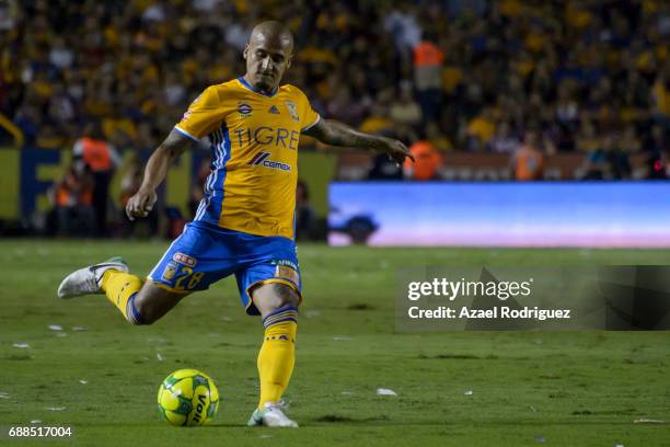 Luis Rodriguez of Tigres kicks the ball during the Final first leg match between Tigres UANL and Chivas as part of the Torneo Clausura 2017 Liga MX...