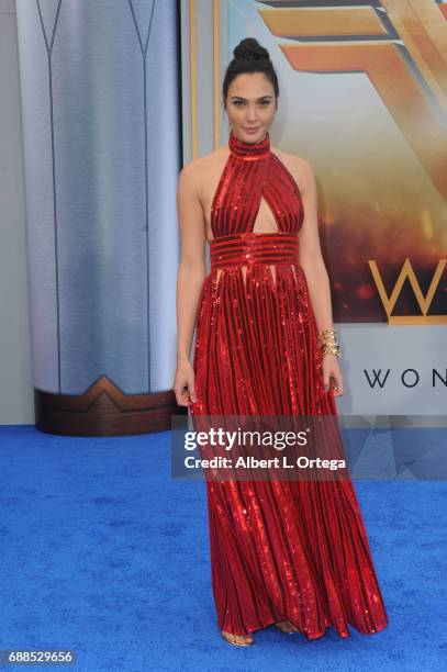 Actress Gal Gadot arrives for the Premiere Of Warner Bros. Pictures' "Wonder Woman" held at the Pantages Theatre on May 25, 2017 in Hollywood,...