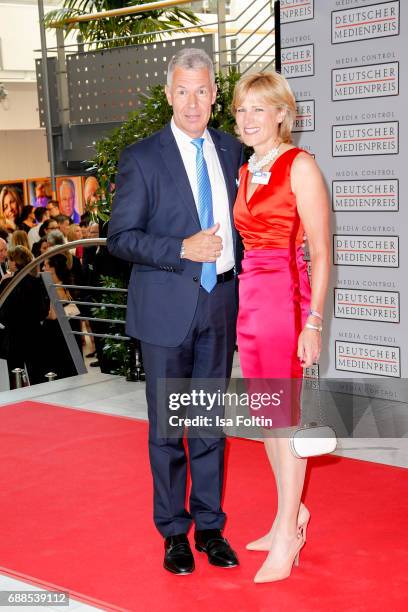 German news anchor Peter Kloeppel and his wife Carol Kloeppel during the German Media Award 2016 at Kongresshaus on May 25, 2017 in Baden-Baden,...