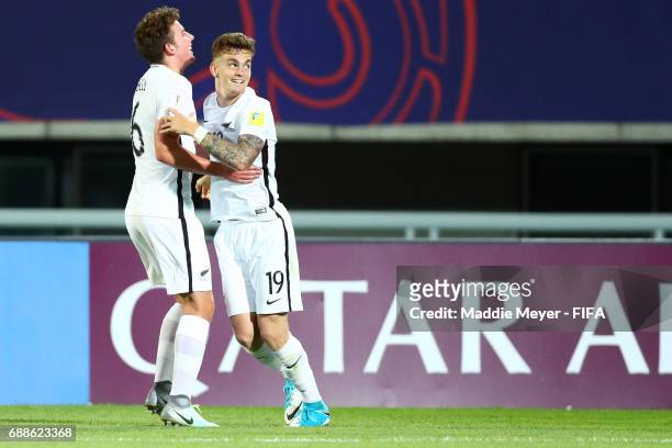 Myer Bevan of New Zealand celebrates with Joe Bell after scoring a goal during the FIFA U-20 World Cup Korea Republic 2017 group E match between New...