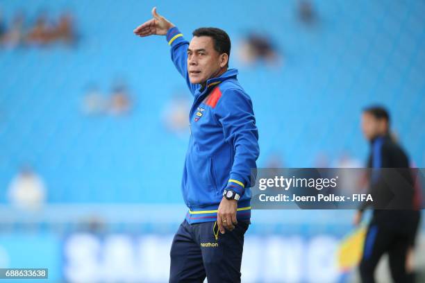 Head coach of Ecuador Jose Rodriguez during the FIFA U-20 World Cup Korea Republic 2017 group F match between Ecuador and USA at Incheon Munhak...