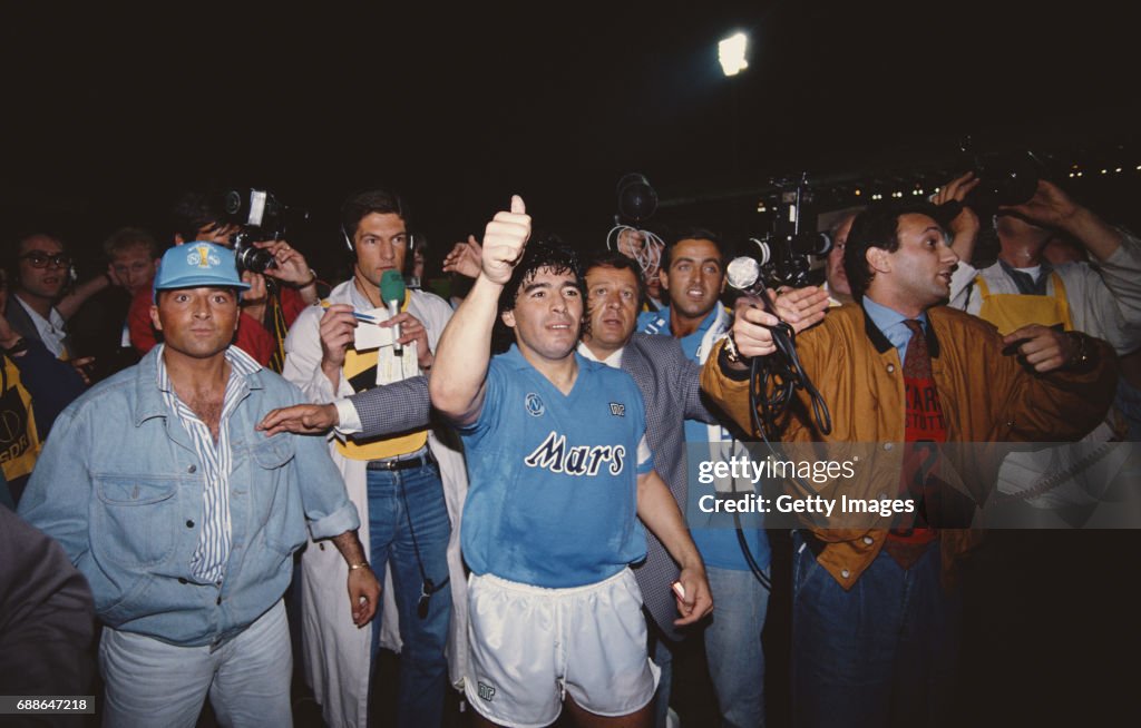 Diego Maradona Napoli v Stuttgart UEFA Cup Final 2nd Leg 1989