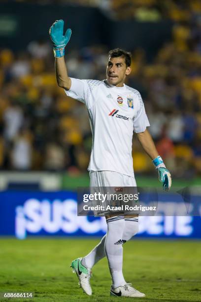 Nahuel Guzman goalkeeper of Tigres gestures during the Final first leg match between Tigres UANL and Chivas as part of the Torneo Clausura 2017 Liga...