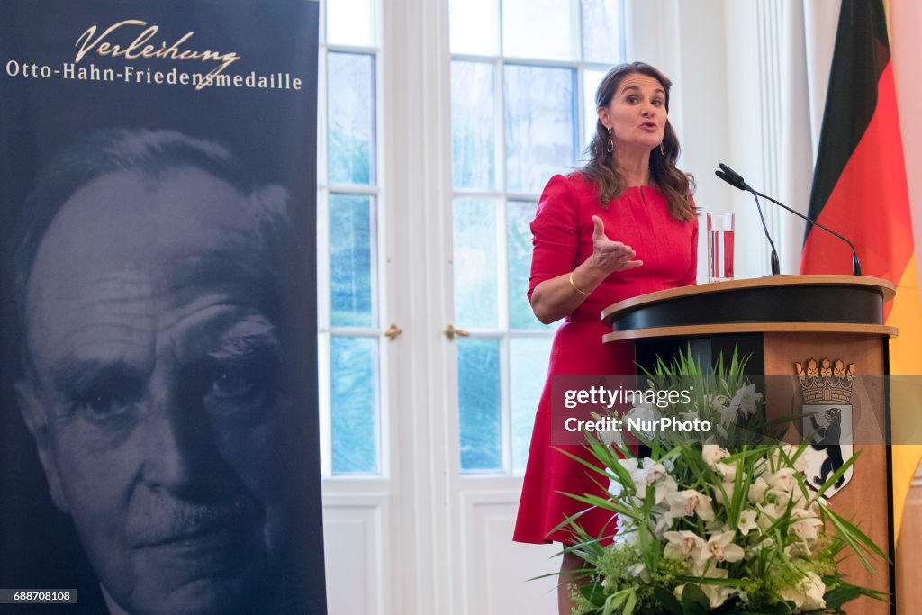 Melinda Gates Awarded Otto Hahn Peace Medal In Berlin