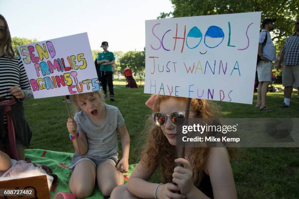 Hackney Child Hackney Cut Photos and Premium High Res Pictures - Getty Images