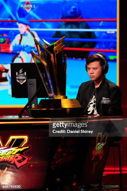 Zhoujun 'XIAO HAI' Zeng plays against Joshua 'Wolfkrone' Philpot during the ELEAGUE Street Fighter V Invitational Playoffs & Championship at Turner...