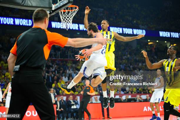 Sergio Llull, #23 of Real Madrid in action during the Turkish Airlines EuroLeague Final Four Semifinal A game between Fenerbahce Istanbul v Real...