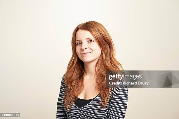 sustainability portrait - roodhoofd stockfoto's en -beelden