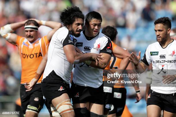 Sam Wykes of the Sunwolves celebrates with his team mates after scoring a try during the Super Rugby Rd 14 match between Sunwolves and Cheetahs at...