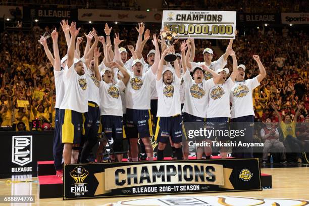 The Tochigi Brex celebrate after defeating the Kawasaki Brave Thunders 85-79 to win the B. League final match between Kawasaki Brave Thunders and...