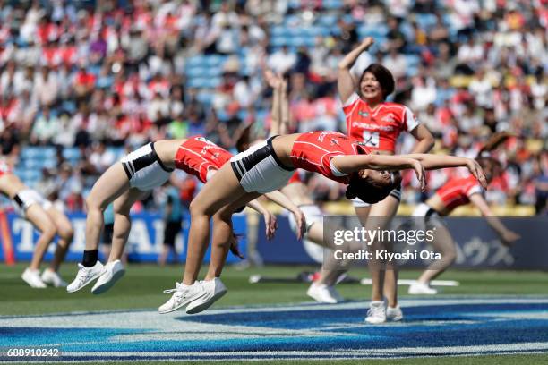 Cheerleaders for Sunwolves perform prior to the Super Rugby Rd 14 match between Sunwolves and Cheetahs at Prince Chichibu Memorial Ground on May 27,...