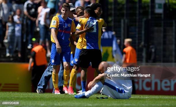 The team of Eintracht Braunschweig celebrates after winning the DFB Juniors Cup Final 2017 between Eintracht Braunschweig U19 and FC Carl Zeiss Jena...